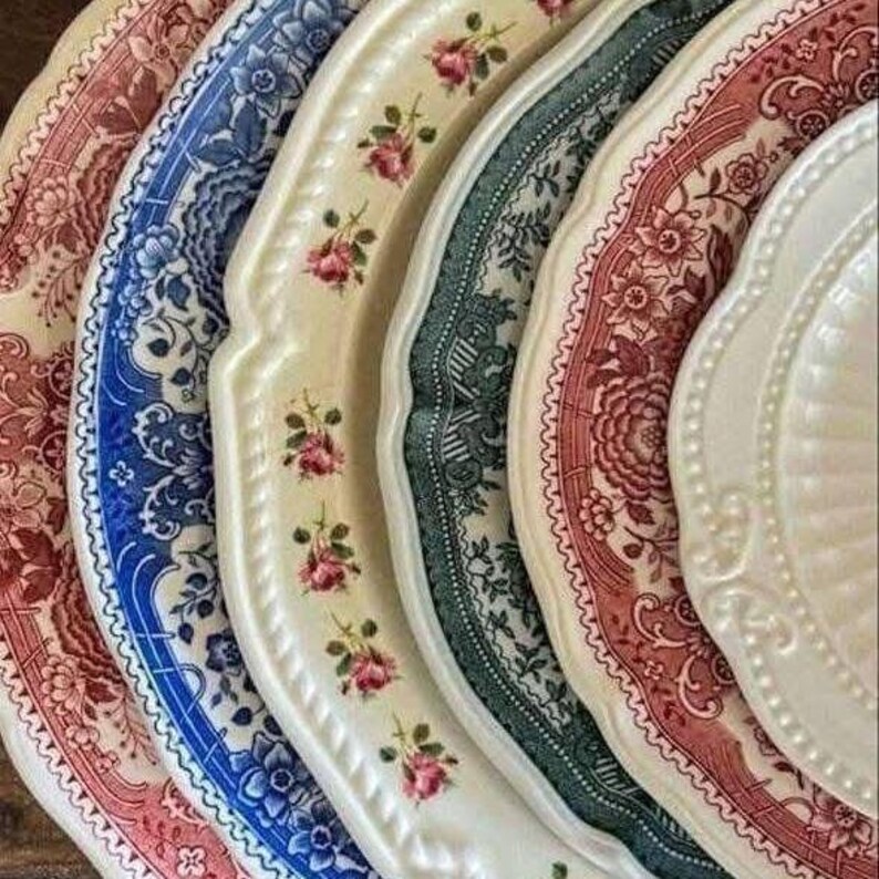 Vintage Plate Wall Bundle | Curated Wall Decor Gift Set of 3, 5, or 7 ...