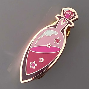 Potion pin: strawberry flavor! Enamel pin, TTRPG, witch wizard
