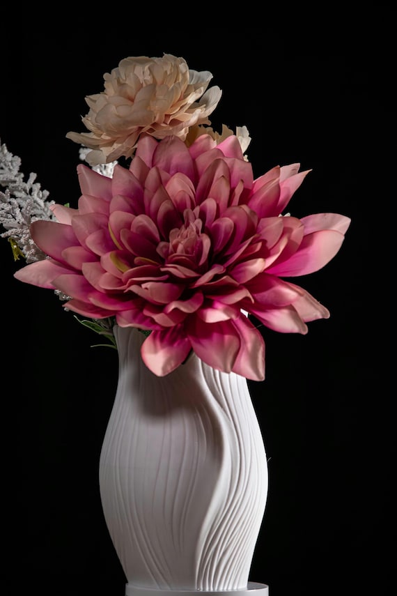 Wave Vase - Modern Minimalist Home Decor, Abstract Spiral Centerpiece, Unique Gift for Her, Perfect Housewarming Present