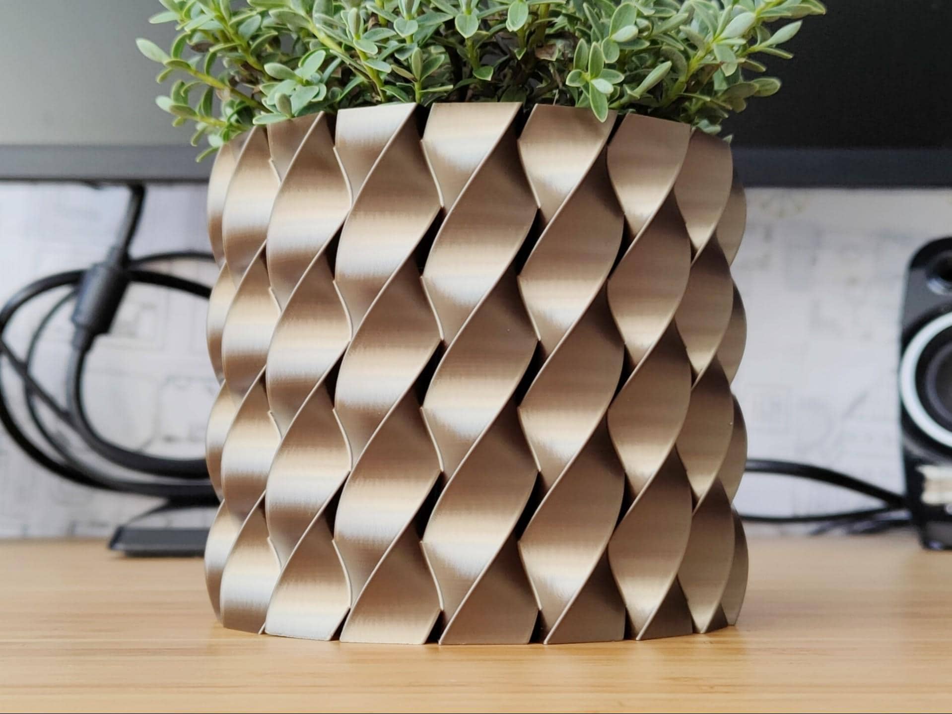 Twisted Spiral Planter, Spiral Plant Pot, Artisan Home Decor, Sculptural Planter, Modern Indoor Planter, Unique Gift