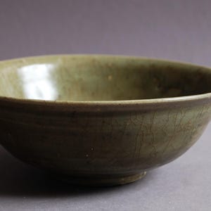 Mingdynastin Celadonskål, kinesiskt porslin från 1400-talet