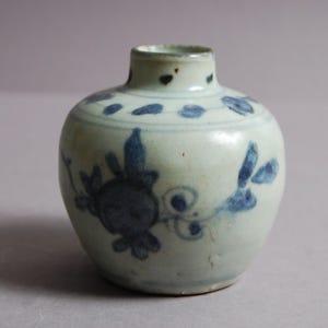 A Chinese blue and white jarlet from Wanli-Tianqi period (1573-1627), Ming dynasty 明万历天启时期青花小罐