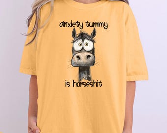 Lustiges Angstpferdehemd, lustiges Angstsymptomt-shirt, lustiges T-Shirt für Pferdeliebhaber, humorvolle Geschenkidee, Angst gibt die mir Scheiße