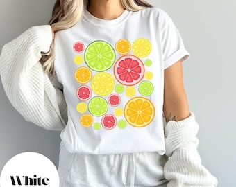Zitrus-T-Shirt, Fruchtspritzen-Grafik-T-Shirt, lebhaftes Frucht-T-Shirt, Cottagecore-Sommer-Obst-Shirt, handgezeichnetes Frühlingsobst-Komfortfarben-Top
