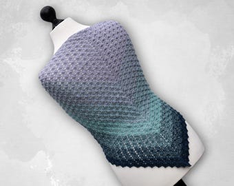 Crochet pattern for a triangular shawl MADRID – a simple and geometric pattern for beginners [Language: German]
