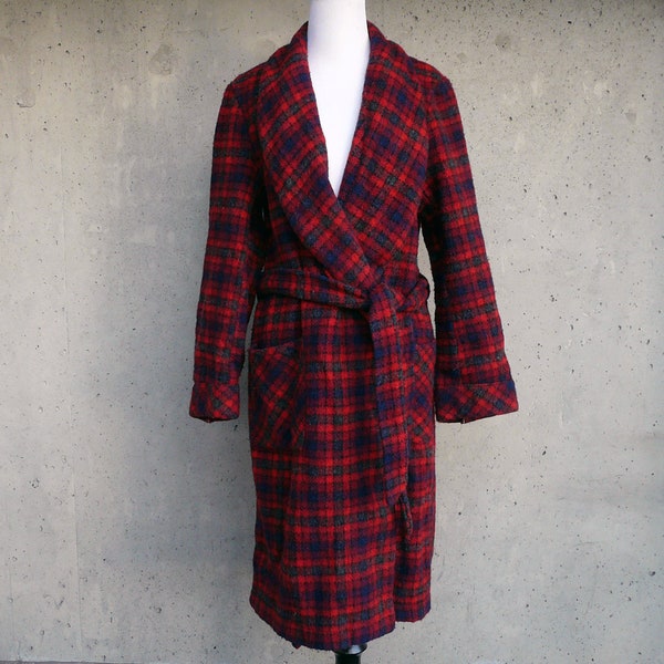 Vintage LLOYD Menswear plaid wool robe / smoking jacket, red & blue, made in Britain