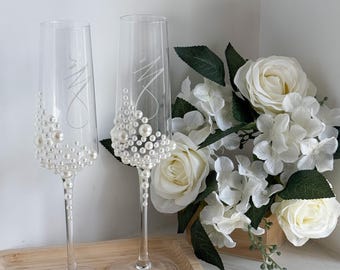 Copa de champán de boda de perla personalizada, accesorios de boda personalizados, copas de boda, copas para novios, regalo de boda, regalo para ella