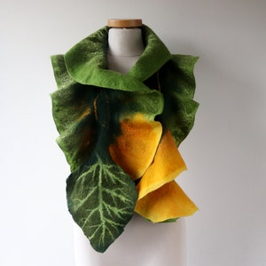 Felted scarf pink ruffle collar Green women scarf Green yellow scarf wool Ruffle scarf by Galafilc gift for her image 2