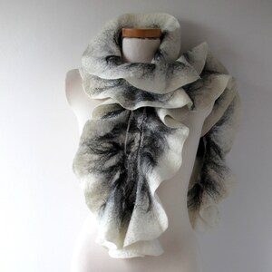 Felted scarf Grey scarf ruffle collar, wet felted ruffle scarf , White Black grey collar by Galafilc gift for her outdoors gift image 2