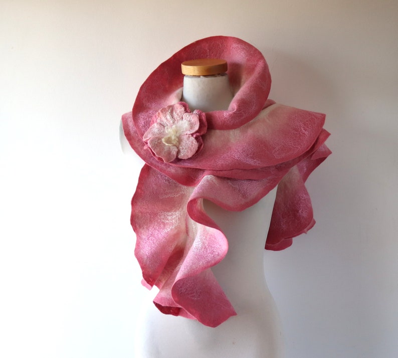 Felted scarf pink ruffle collar Pink women scarf Rose flower scarf wool Ruffle scarf by Galafilc gift for her image 1