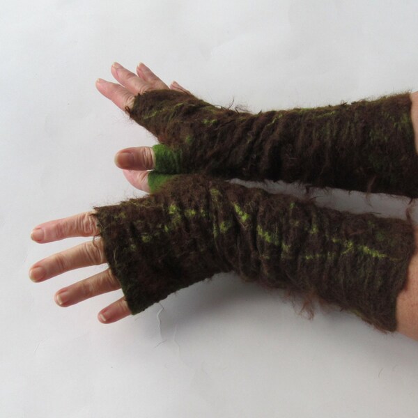 Felt fingerless gloves Hand Felted Mittens, Brown  gloves, Green wool mittens, Cozy winter Gloves, wool arm warmer outdoors gift