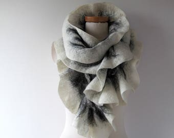 Felted scarf Grey scarf ruffle collar, wet felted ruffle scarf ,  White Black grey collar by Galafilc gift for her outdoors gift