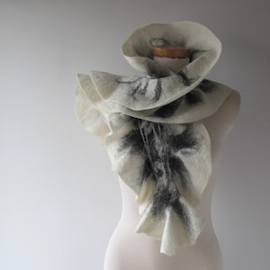 Felted scarf Grey scarf ruffle collar, wet felted ruffle scarf , White Black grey collar by Galafilc gift for her outdoors gift image 5