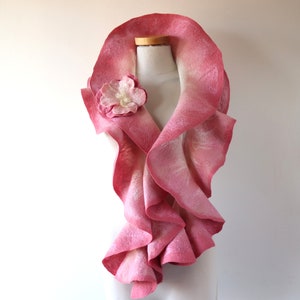 Felted scarf pink ruffle collar Pink women scarf Rose flower scarf wool Ruffle scarf by Galafilc gift for her image 2