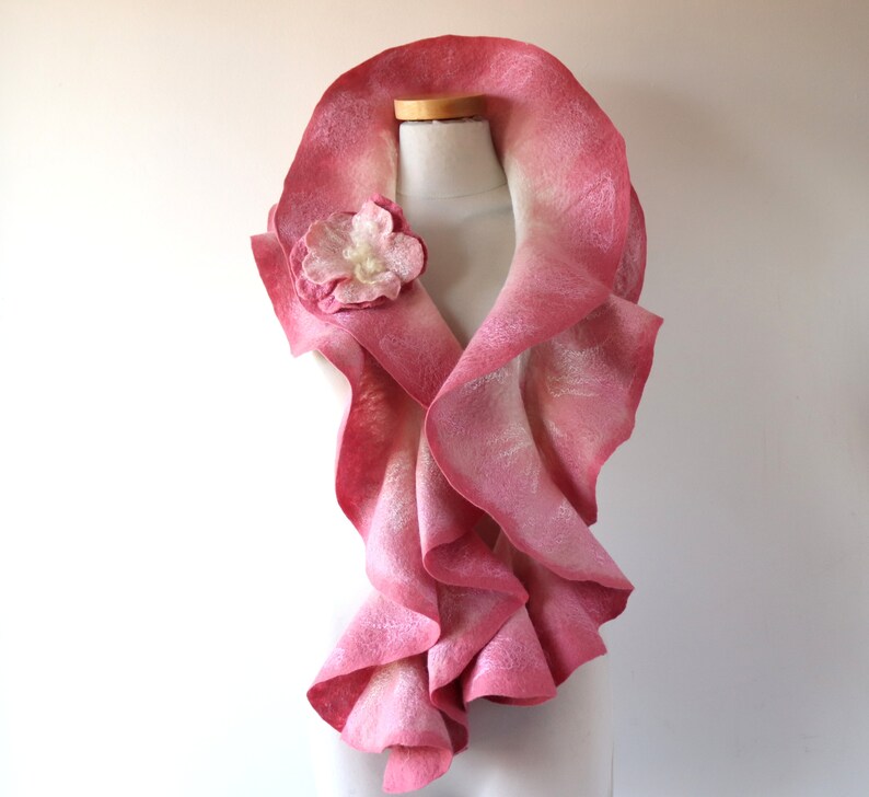 Felted scarf pink ruffle collar Pink women scarf Rose flower scarf wool Ruffle scarf by Galafilc gift for her image 2