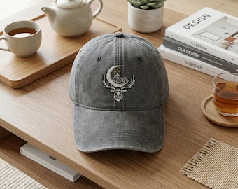 Terrasen Embroidered Hat, Throne of Glass Cap, ACOTAR Merch, Aelin Galathynius Inspired Hat, Fantasy Book Lover Gift, SJM Fan Girl Gift