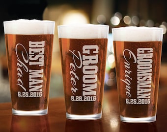 Groomsmen Gift Pint Can Glass 16 Oz Wedding Party Craft Pub Groom Groomsman Best Man Engraved Drinking Gift Favors Custom Beer Mug