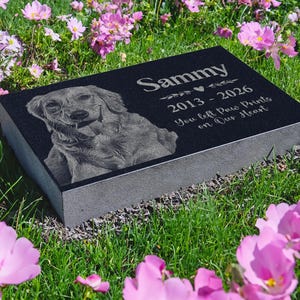 Personalized Pet Memorial Stones, Black Granite Memorial Garden Stone Engraved with Photo, Gifts for Someone Who Lost a Loved One, Dog, Cat