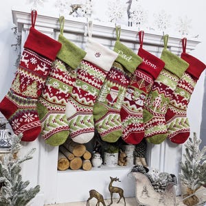 Knit Stockings Cute Nordic Santa Stockings Knitted for Christmas in Wool Yarn Stockings Personalized Colorful Family and Luxury Pets
