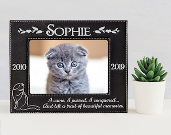 Personalized Cat Pet Picture Frame Engraved Pet Loss Memorial Plaque In Loving Memory Cats Sympathy Mom Dad Sister Brother Thoughful Gift