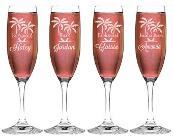 Single Beach Wedding Bridesmaid Bride Maid of Honor Champagne Flutes Nautical Beach Wedding Favor Beach Theme Party Favor Wedding Gifts