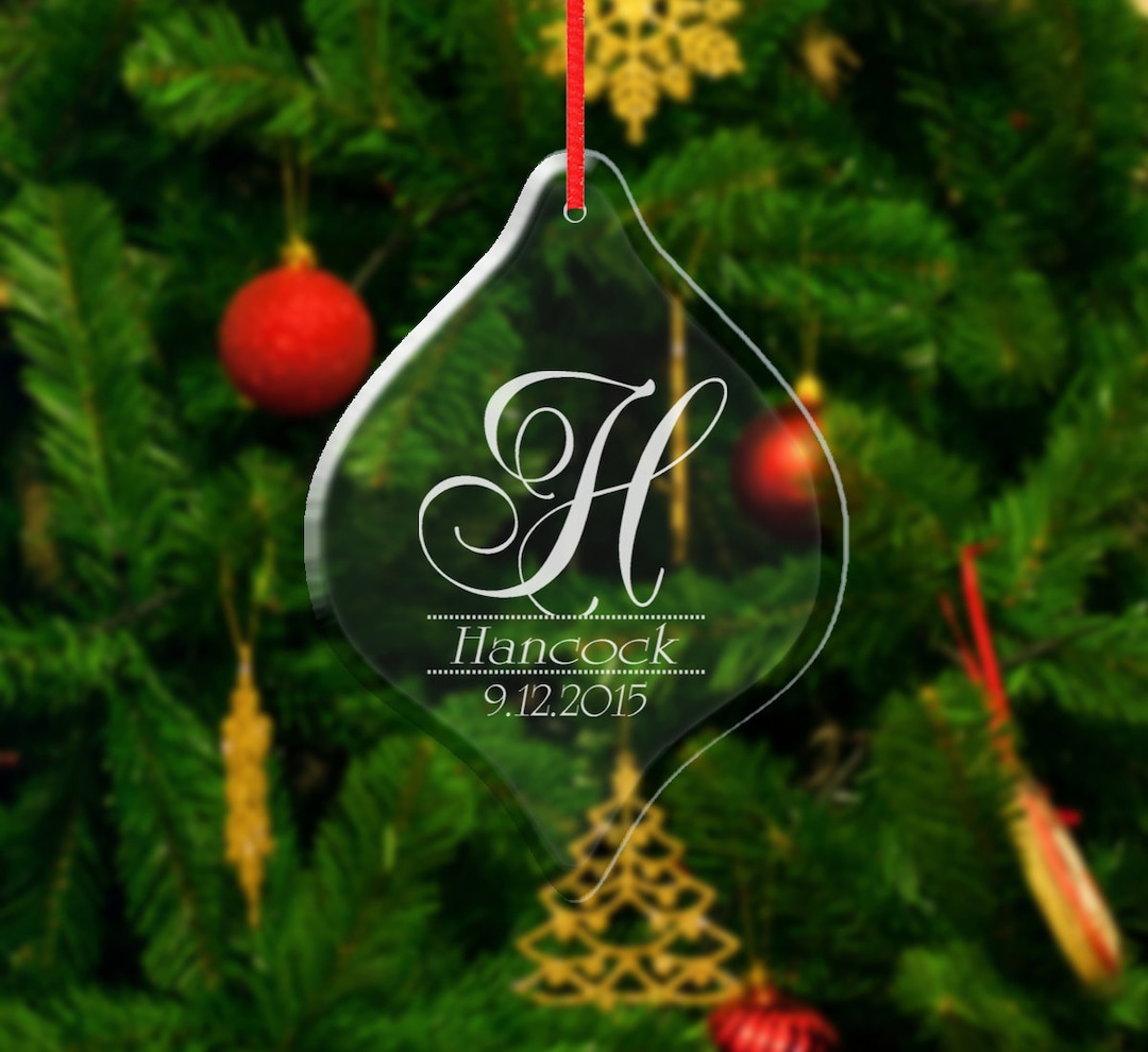 Personalized Couples First Christmas Ornament Gift Glass Newlywed ...