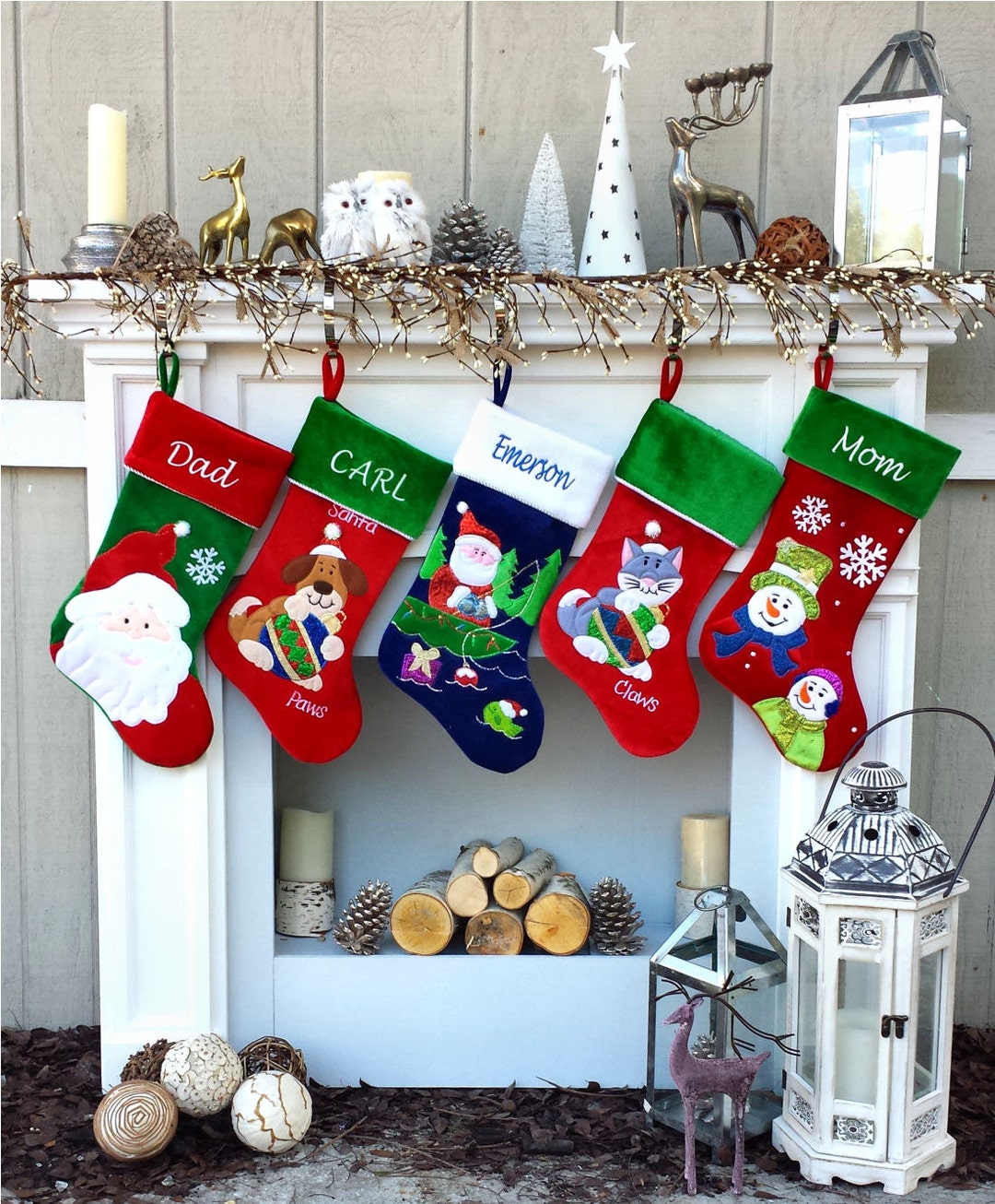 The Holiday Aisle® 24 Pack Felt Christmas Stockings, 19 Inches Red And  White Christmas Stockings Hanging Ornaments, White Cuff With Gold Trim  Christmas Stockings For Family Christmas Holiday Decorations