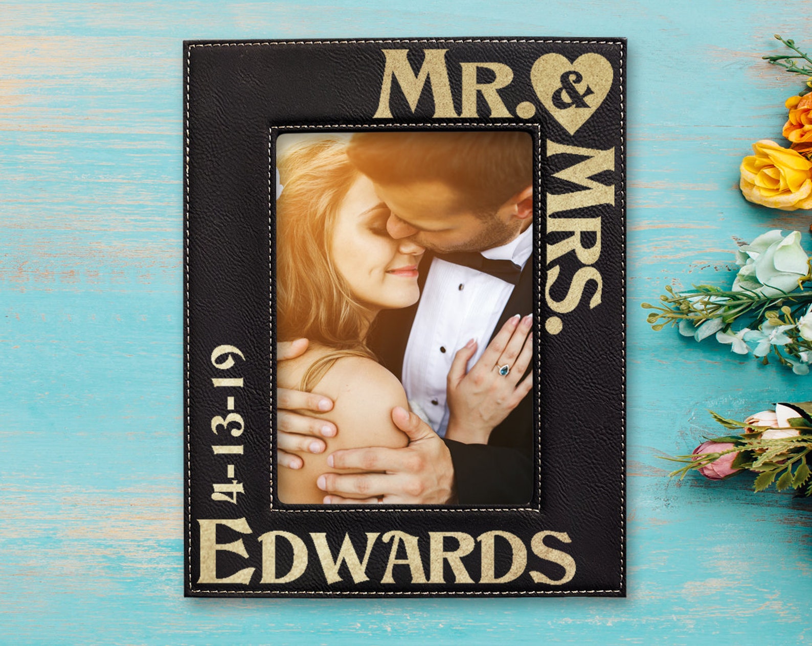 Personalized Mr & Mrs Picture Frame Wedding Gift for Newlywed Etsy