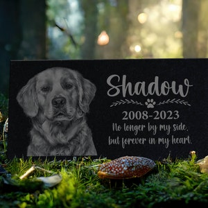 Personalized Pet Memorial Stone w/ Wreath: Custom Engraved Granite Dog Cat Sympathy Gifts, Pet Face, Portrait Plaque for Grave, Remembrance