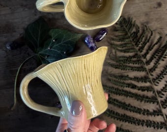 Paddenstoelmok handgemaakt – biologische keramische paddenstoelbeker – Woodland Pottery koffiemok – Cottagecore-theekop – natuurliefhebbercadeau