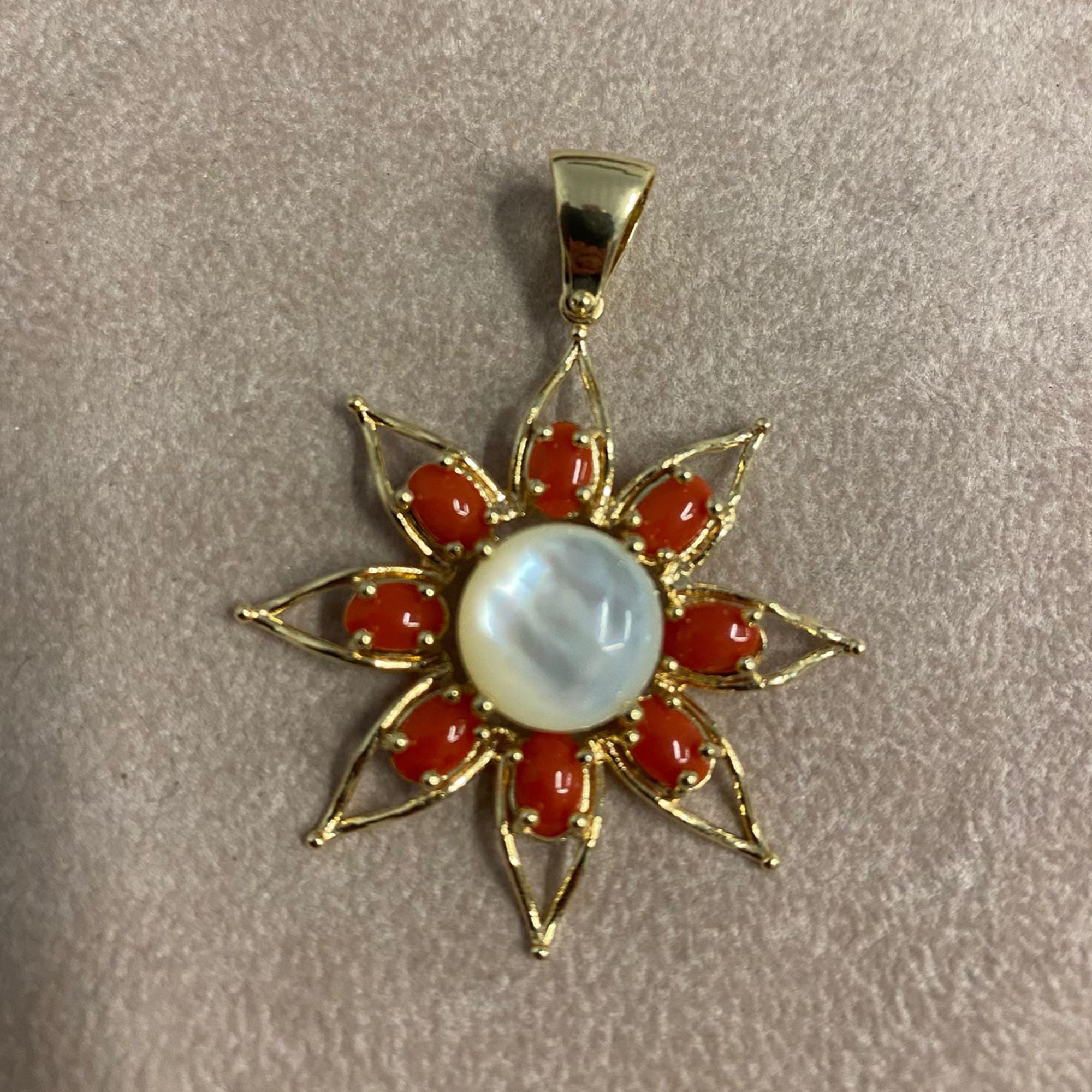 Collana 3 File Corallo Rosso E Madreperla Bianca, Perline 6 Mm, Con Chiusura A Fiore - Fatto A Mano - Foto 5