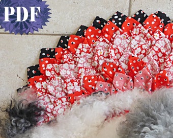 Rug Fabric tutorial Flower mandala carpet pillow quilt scraps No Sew petals fabric flower round mat photo tutorial SEW beginner DIY