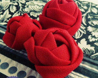 Fabric Roses Headband tutorial - hand sew hair accessory flower pattern - rosettes fabric tutorial - embelishment, wedding, photo prop DIY