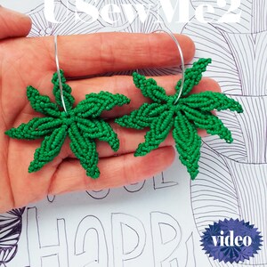 Macrame Leaf Micro Macrame Tutorial VIDEO how to macrame Cannabis Leaves pattern jewelry unique textil accessory macrame pendant pattern macrame how to beginner macrame EASY tutorial