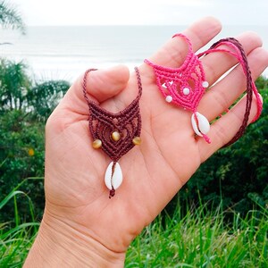 Micro Macrame Necklace Tutorial - Macrame pendant simple choker textile jewelty pattern Beach boho bikini accessory shell chocker VIDEO