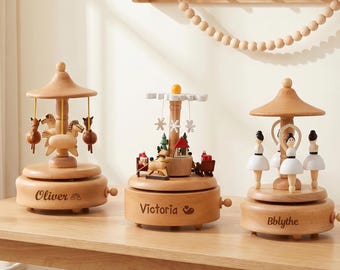 Personlig speldosa i trä, ballerinakarusell, babyshowerpresent, barnrumsdekoration för nyfödda, födelsedagspresent till barn