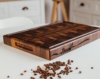 Personalized Double-Sided Walnut Chopping Block – Custom Engraved End Grain Cutting Board for Home & Pro Kitchens