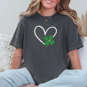 Simple heart shamrock shirt, St patricks day clover shirt, st pattys day tee, Comfort Colors® clover tshirt, Oversized tshirt
