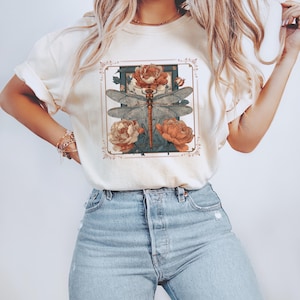 Comfort Colors® Dragonfly Floral shirt, Boho Dragonfly Tee, Nature Lover Shirt, Garden Lover Gift, Cottagecore Tshirt, Botanical Graphic Tee