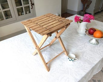 Ancien tabouret pliant en bois - Hauteur 37 cm