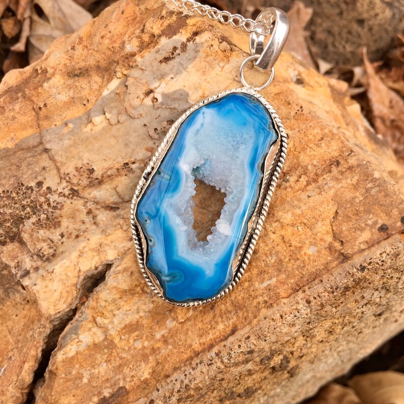 24 Inch Necklace Geode Druzy Necklace Natural Gemstone Necklace Blue Geode Druzy Pendant Agate Geode Necklace Long Necklace