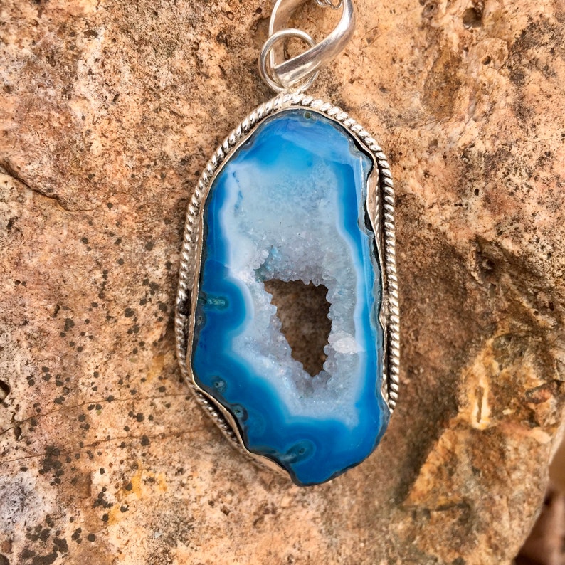 24 Inch Necklace Geode Druzy Necklace Natural Gemstone Necklace Blue Geode Druzy Pendant Agate Geode Necklace Long Necklace