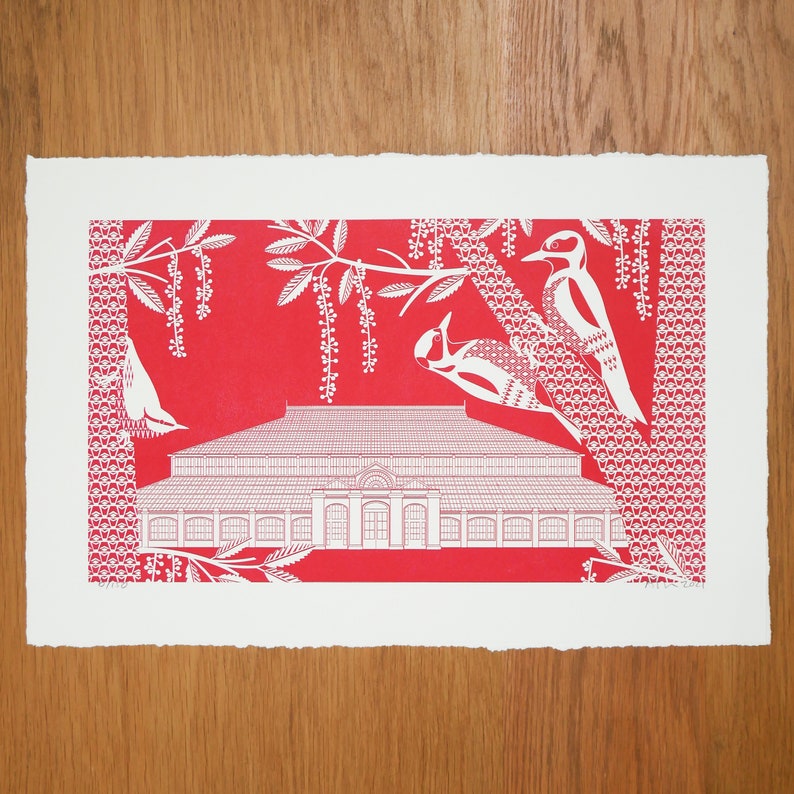 Pájaros carpinteros en Kew Gardens Print Red Letterpress Block Art imagen 6