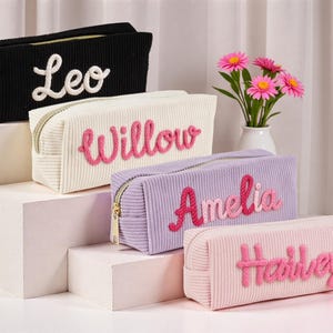 Astuccio in velluto a coste personalizzato, astuccio in velluto a coste con nome personalizzato, regalo per il ritorno a scuola, astuccio monogramma con nome in filato, regalo per bambini