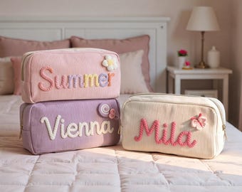 Borsa per il trucco personalizzata per bambini, borsa per cosmetici in velluto a coste personalizzata, astuccio con nome in filato personalizzato, grande astuccio per articoli da toeletta, regalo per bambine dai 5 ai 10 anni