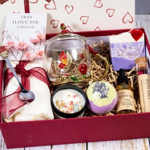 SPA & RELAXAMENTO Caixa de presente de spa para mulheres, conjunto de presente de cesta de mimos de aniversário para ela, pacote de autocuidado para madrinhas, noivas, presentes aconchegantes