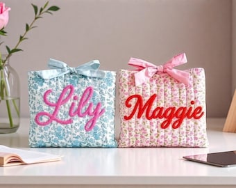 Funda acolchada personalizada para libros, funda multiusos con bolsillo y nombre para libros y portátiles, funda floral para diarios, regalo personalizado para lectores.