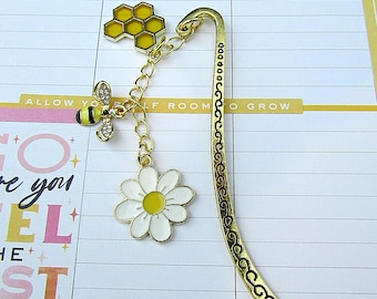 Daisy Bee and Honeycomb Gold Metal Hook Bookmark, Summer Bookmark for Student Teacher Appreciation Gift