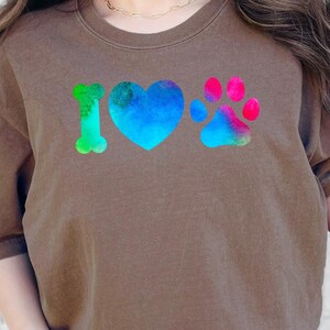 I Love Dogs Tshirt, Dog Lovers Shirt, Animal Trainer Gift, Dog Watcher, Gift for Dog Walker, Doggy Daycare Tee