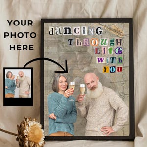 Benutzerdefinierte Liebe und Musik druckbares, herunterladbares Collagenplakat im Vintage-Stil, nostalgische und romantische Geschenke, personalisiertes Paarplakat